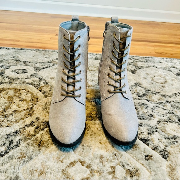 *SOLD* Baylor Lace-Up Grey Booties - Picture 14 of 15